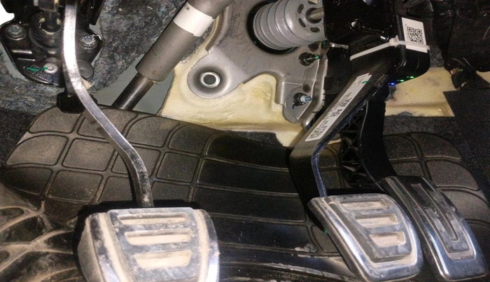 2024 Volkswagen TAIGUN TOPLINE 1.0 TSI MT, Petrol, Manual, 18,830 km, interior