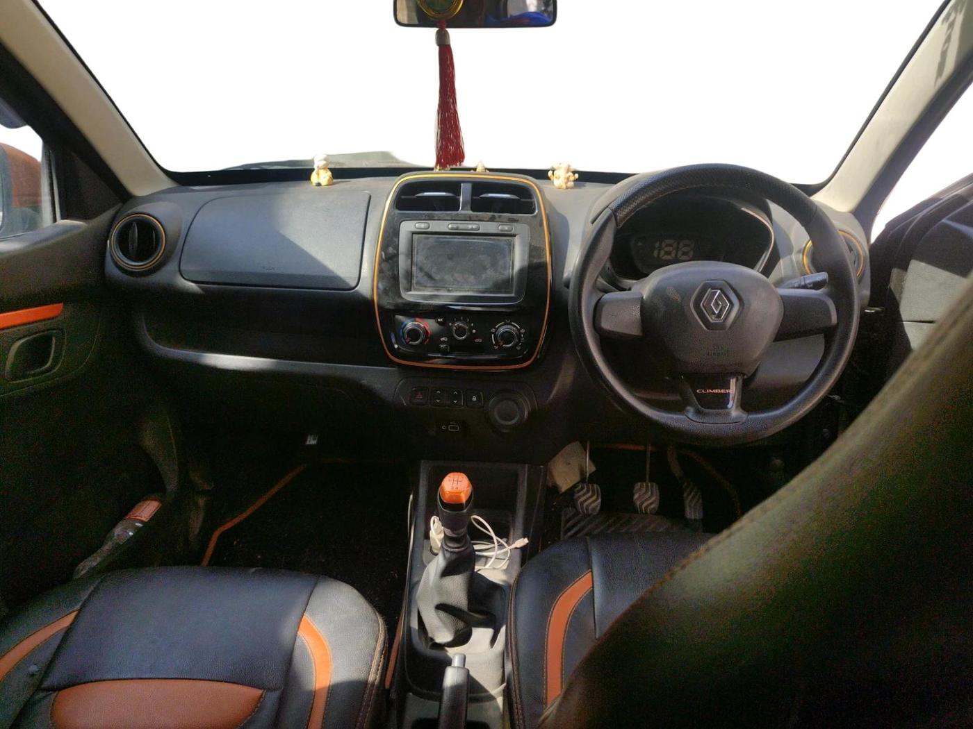 2019 Renault Kwid CLIMBER 1.0, Petrol, Manual, 38,227 km, interior
