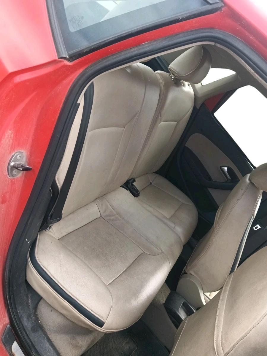 2011 Volkswagen Polo COMFORTLINE 1.2L PETROL, Petrol, Manual, 84,177 km, interior