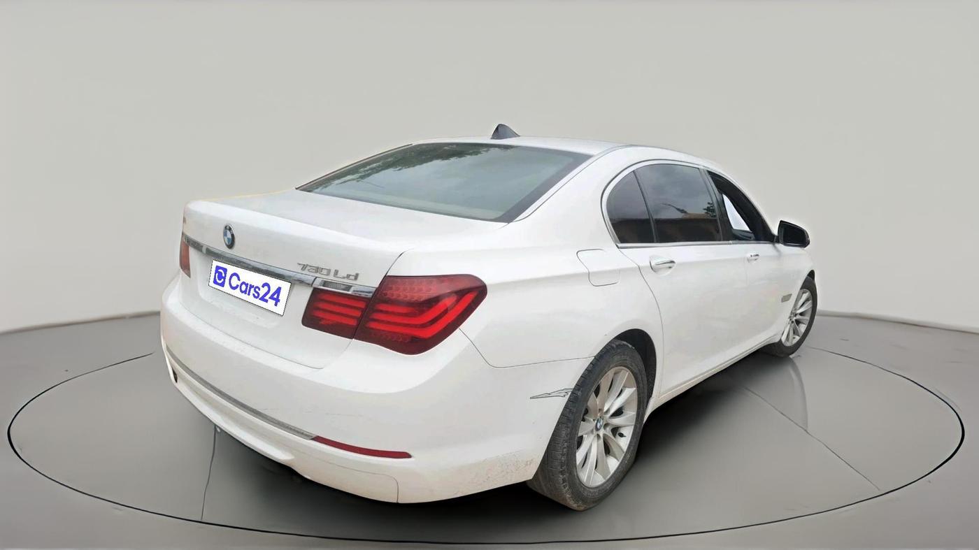 2015 BMW 7 Series 730L D, Diesel, Automatic, 99,586 km, exterior