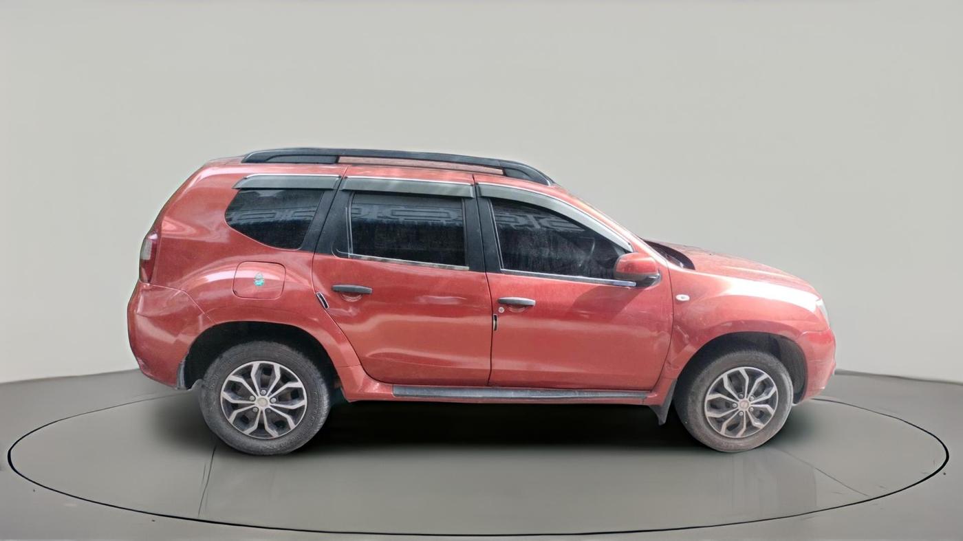 2013 Nissan Terrano XE (D), Diesel, Manual, 1,21,105 km, exterior