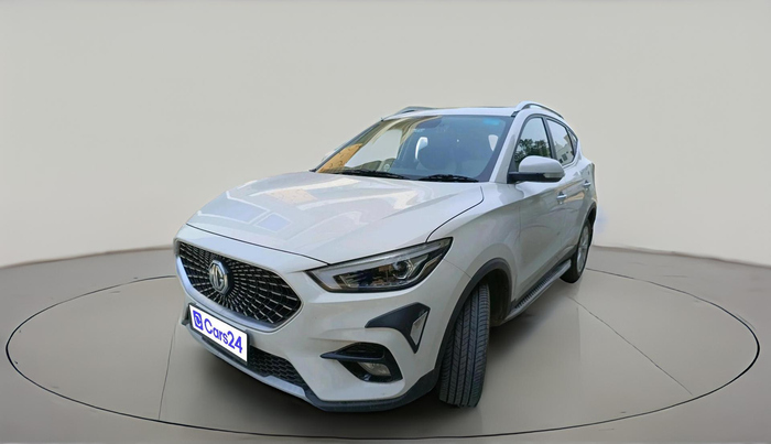 2025 MG ASTOR Select 1.5 MT (Ivory), Petrol, Manual, 6,651 km, exterior