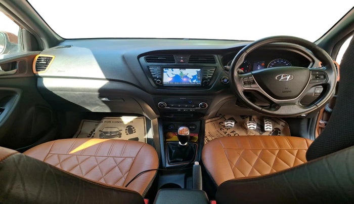 2016 Hyundai i20 Active 1.4 SX, Diesel, Manual, 74,564 km, interior