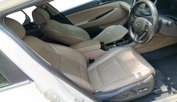 2017 Hyundai Tucson GLS 2WD AT DIESEL, Diesel, Automatic, 1,54,496 km, interior