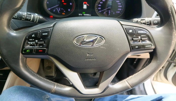 2017 Hyundai Tucson GLS 2WD AT DIESEL, Diesel, Automatic, 1,54,496 km, interior