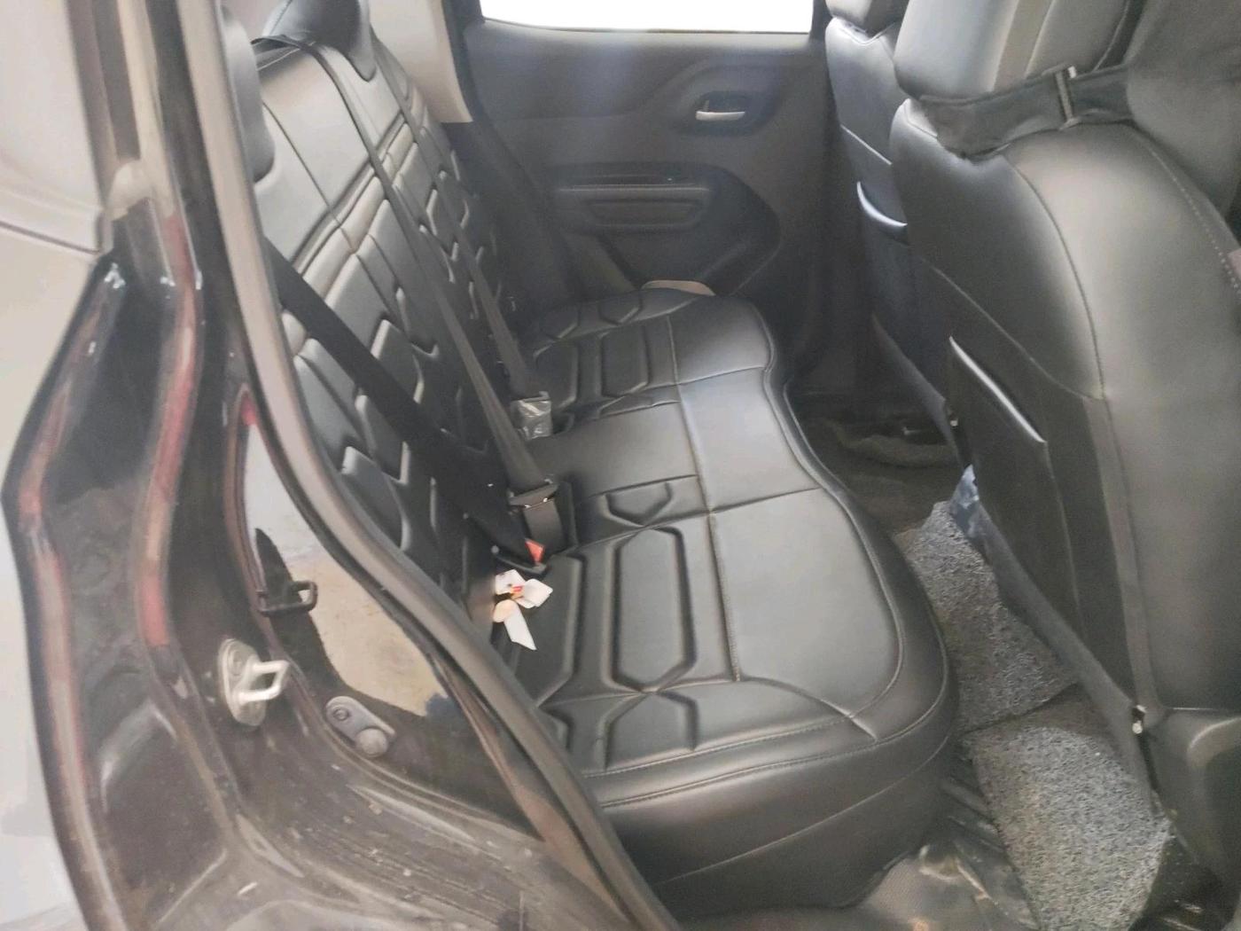 2025 CITROEN C3 Shine 1.2 Turbo AT, Petrol, Automatic, 6,038 km, interior