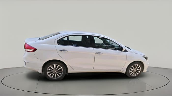 2021 Maruti Ciaz ALPHA  AT 1.5 SHVS PETROL, Petrol, Automatic, 69,150 km, exterior