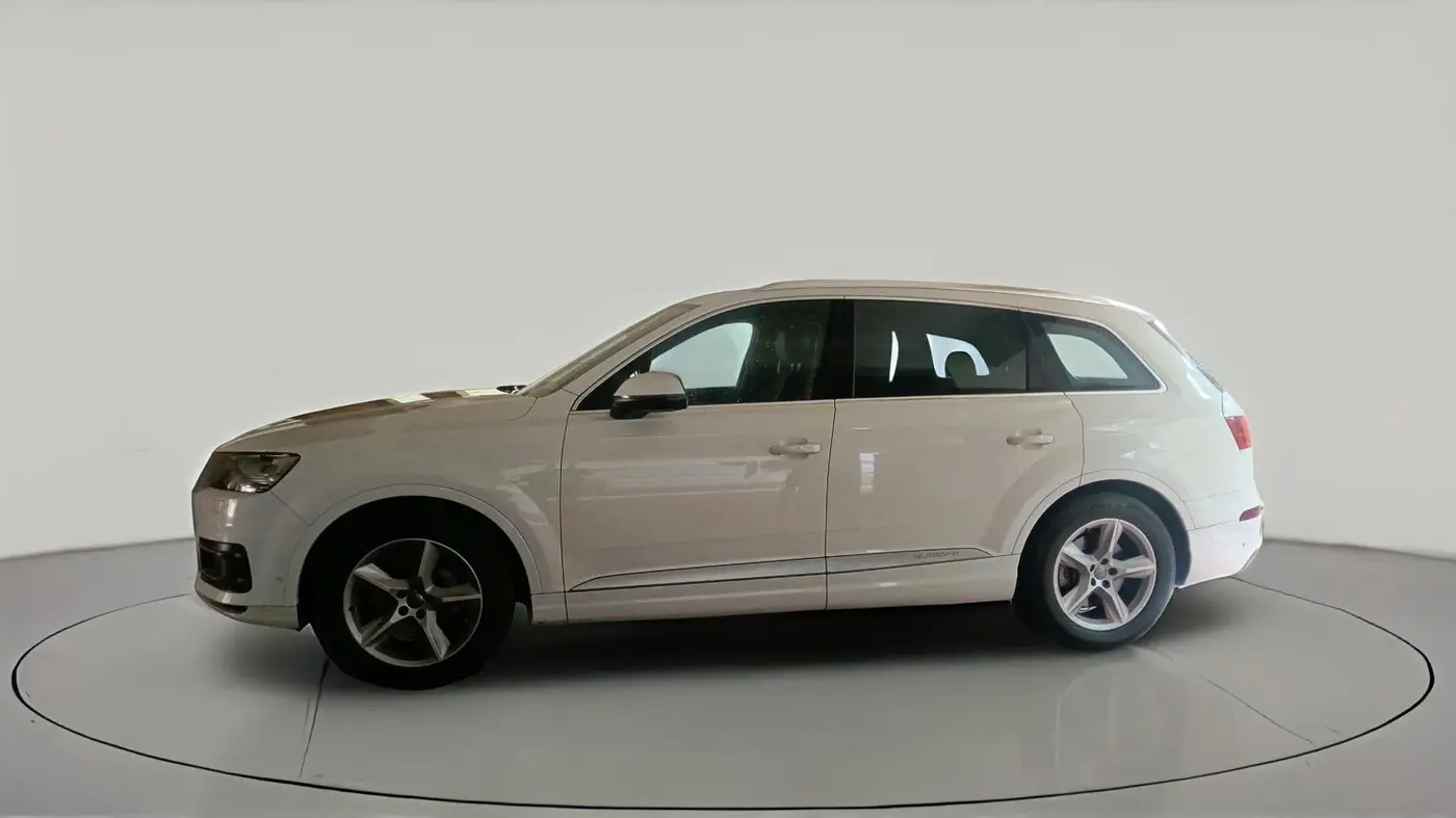 2017 Audi Q7 45 TDI QUATTRO PREMIUM PLUS, Diesel, Automatic, 1,40,951 km, exterior