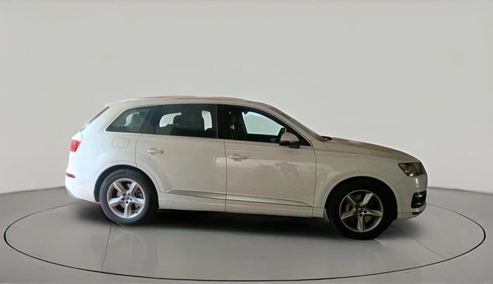 2017 Audi Q7 45 TDI QUATTRO PREMIUM PLUS, Diesel, Automatic, 1,40,951 km, exterior