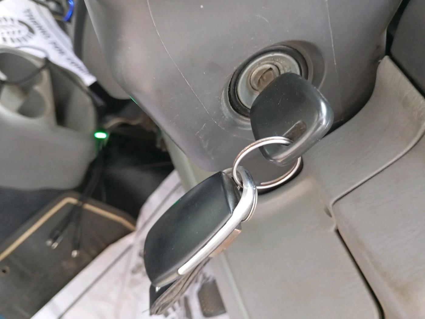 2013 Maruti Alto K10 VXI, Petrol, Manual, 87,840 km, interior