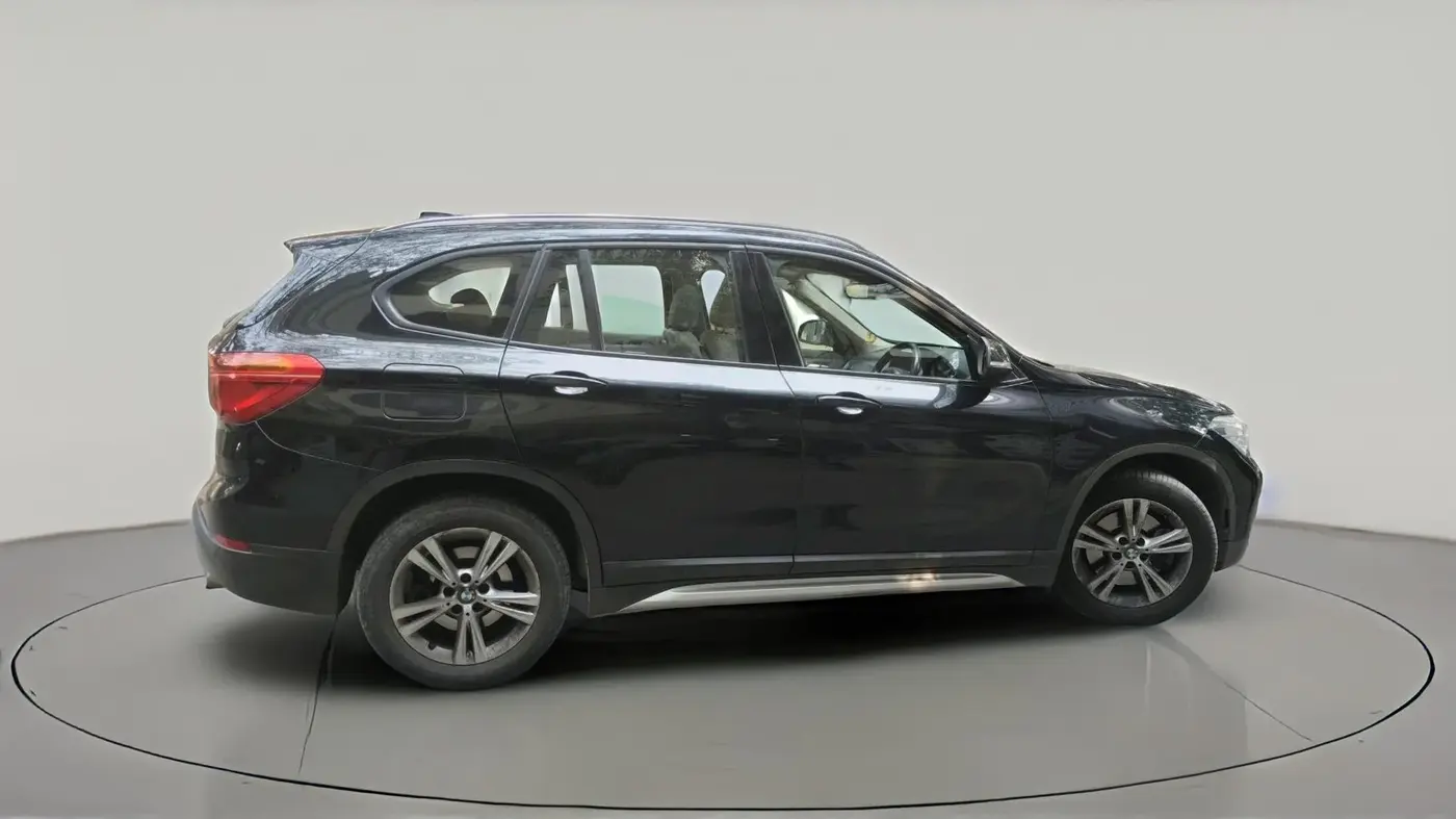 2019 BMW X1 sDrive 20d x Line, Diesel, Automatic, 89,634 km, exterior