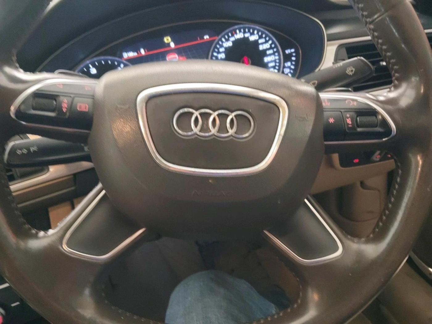 2012 Audi A6 2.0 TDI PREMIUM, Diesel, Automatic, 1,46,163 km, interior