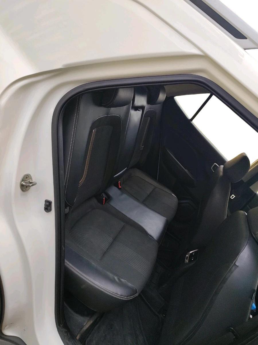 2019 Hyundai VENUE SX 1.0 TURBO, Petrol, Manual, 60,596 km, interior