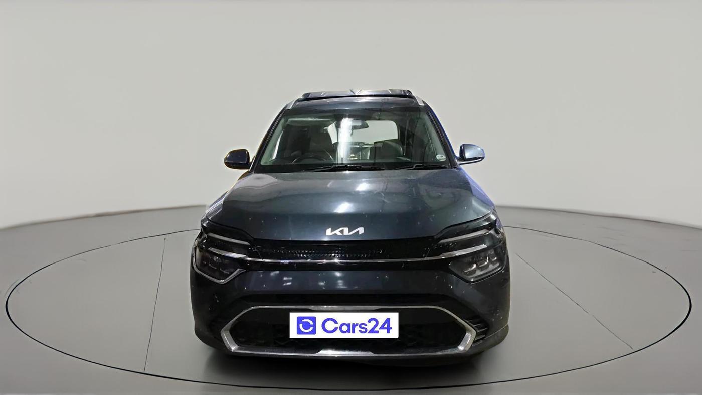 2022 KIA CARENS LUXURY 1.5 DIESEL 7 STR, Diesel, Manual, 1,18,336 km, exterior