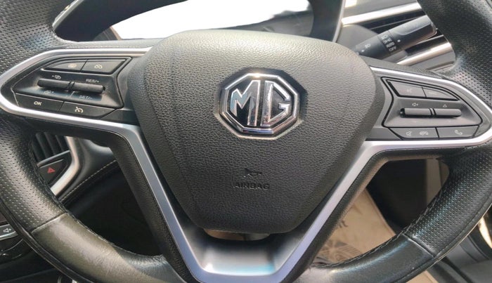 2022 MG HECTOR SHARP 1.5 PETROL CVT, Petrol, Automatic, 84,218 km, interior