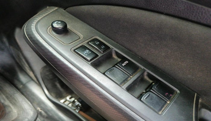 2021 Maruti Swift VXI, Petrol, Manual, 80,953 km, interior