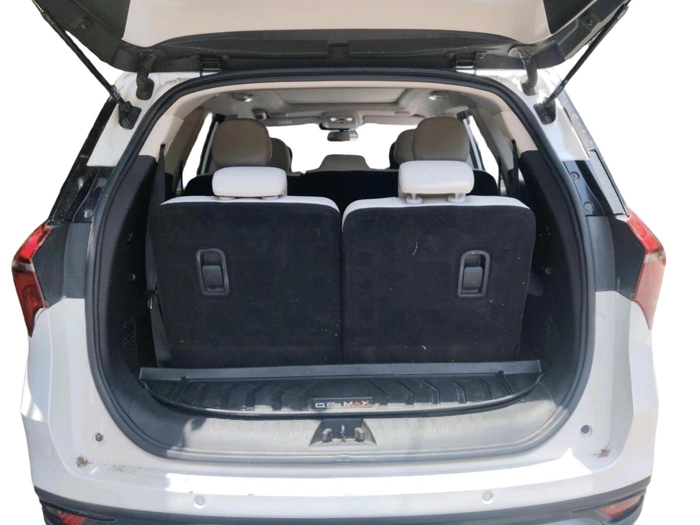 2023 Mahindra XUV700 AX 7 LUXURY P AT 7 STR, Petrol, Automatic, 52,167 km, exterior