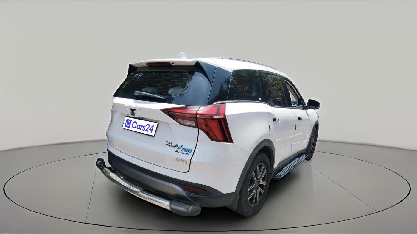 2023 Mahindra XUV700 AX 7 LUXURY P AT 7 STR, Petrol, Automatic, 52,167 km, exterior