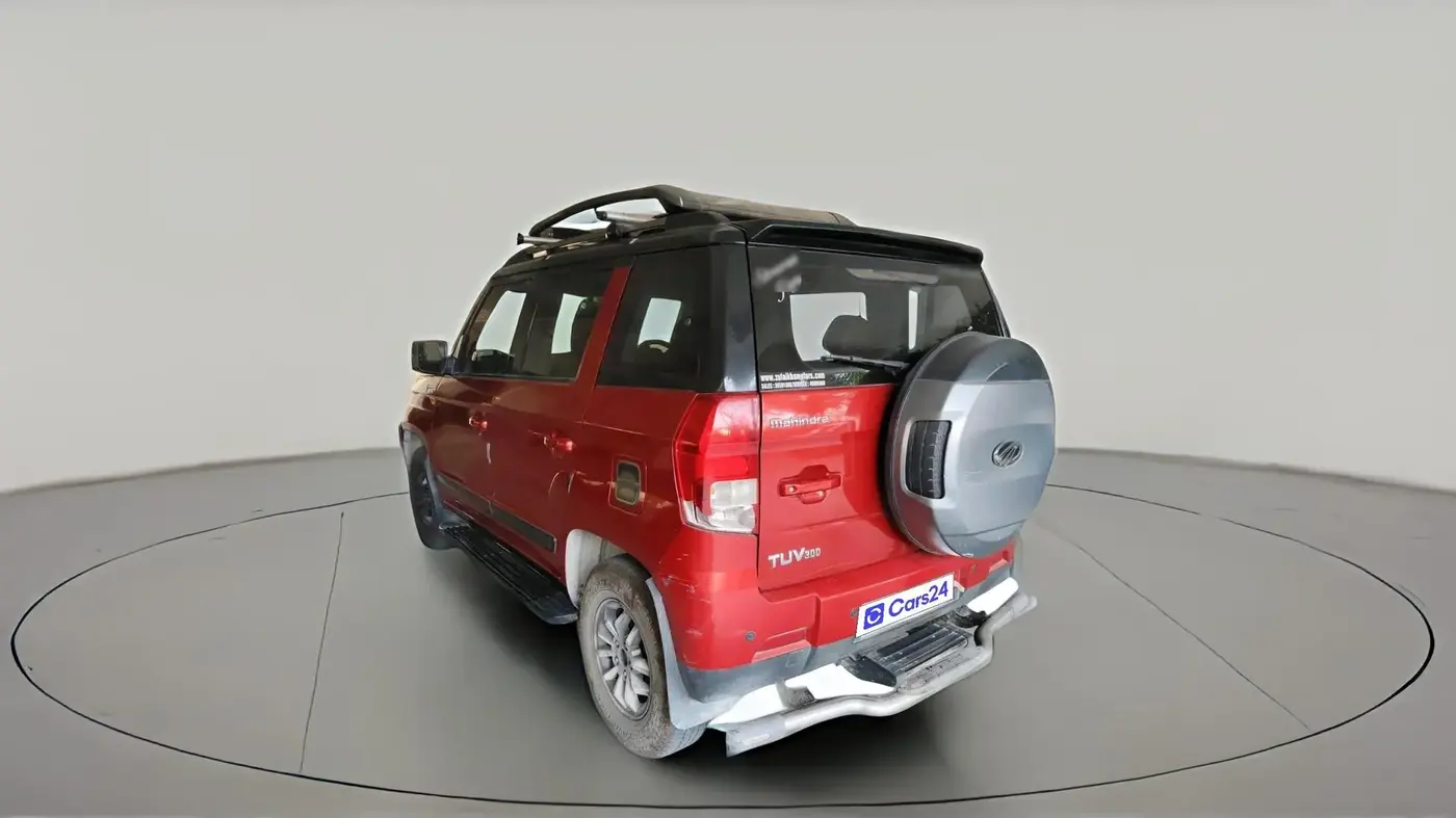 2017 Mahindra TUV300 T10, Diesel, Manual, 91,502 km, exterior