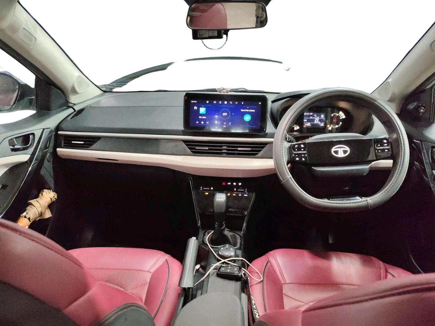 2025 Tata NEXON CREATIVE PLUS S 1.2 REVOTRON 6 MT, Petrol, Manual, 47,303 km, interior