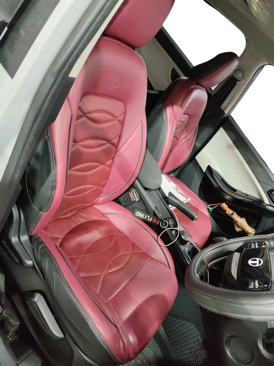 2025 Tata NEXON CREATIVE PLUS S 1.2 REVOTRON 6 MT, Petrol, Manual, 47,303 km, interior