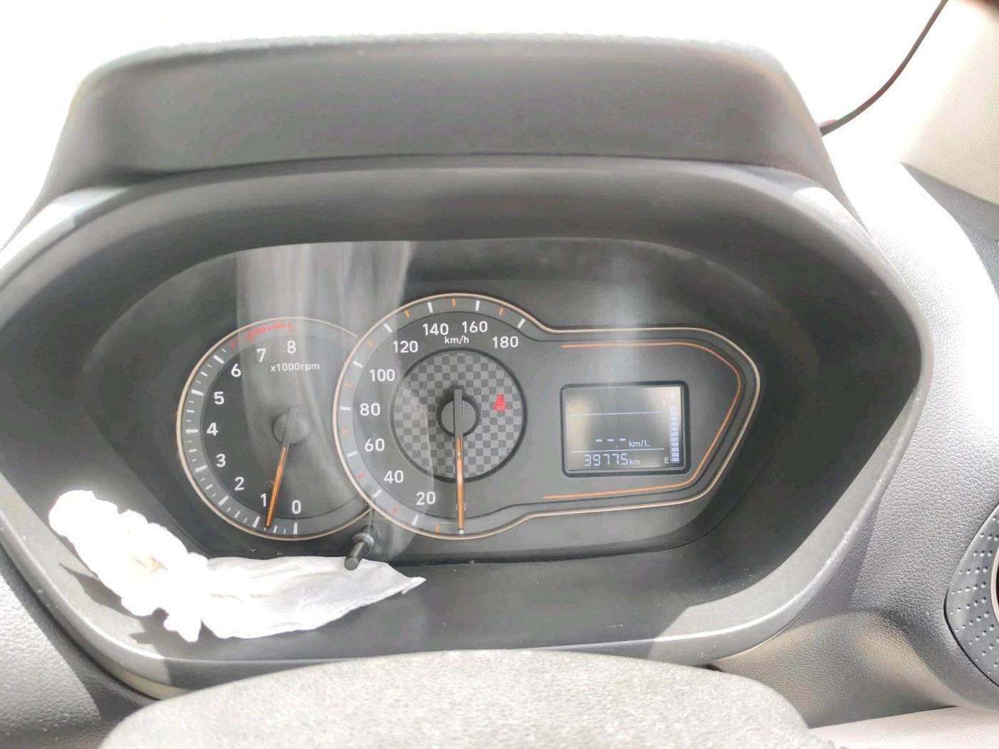 2019 Hyundai NEW SANTRO MAGNA, Petrol, Manual, 39,775 km, interior