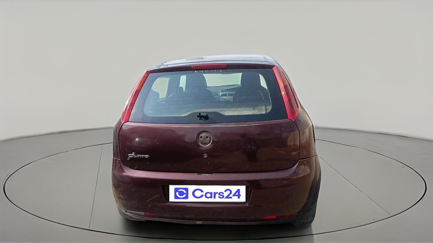 2011 Fiat Grand Punto EMOTION 1.3, Diesel, Manual, 1,00,000 km, exterior