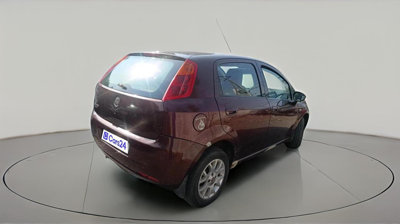 2011 Fiat Grand Punto EMOTION 1.3, Diesel, Manual, 1,00,000 km, exterior