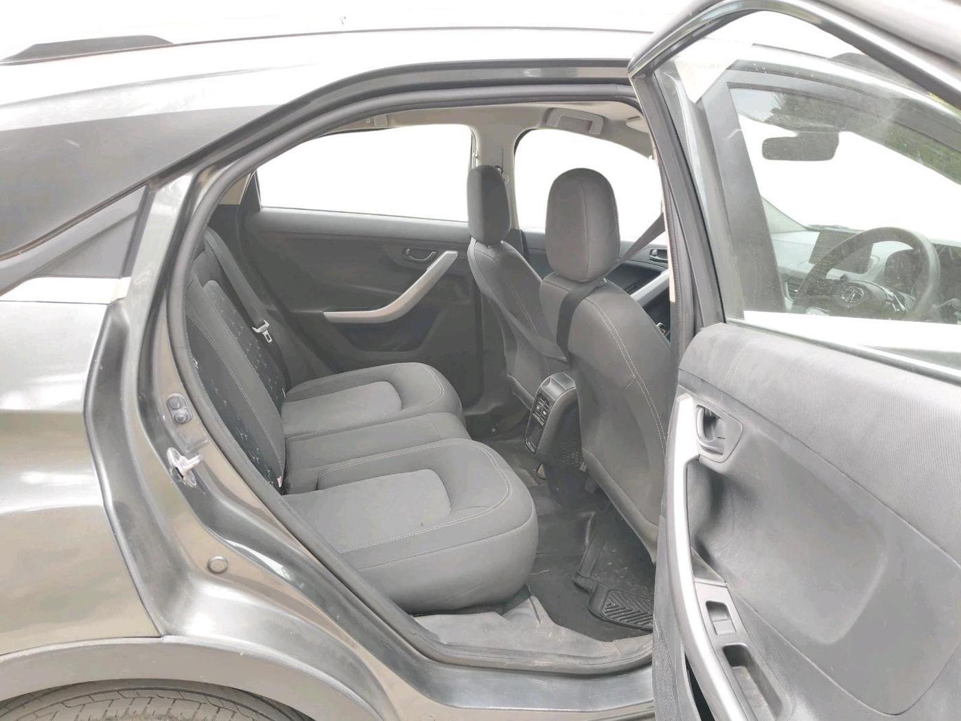 2023 Tata NEXON XM PLUS SUNROOF PETROL, Petrol, Manual, 40,557 km, interior