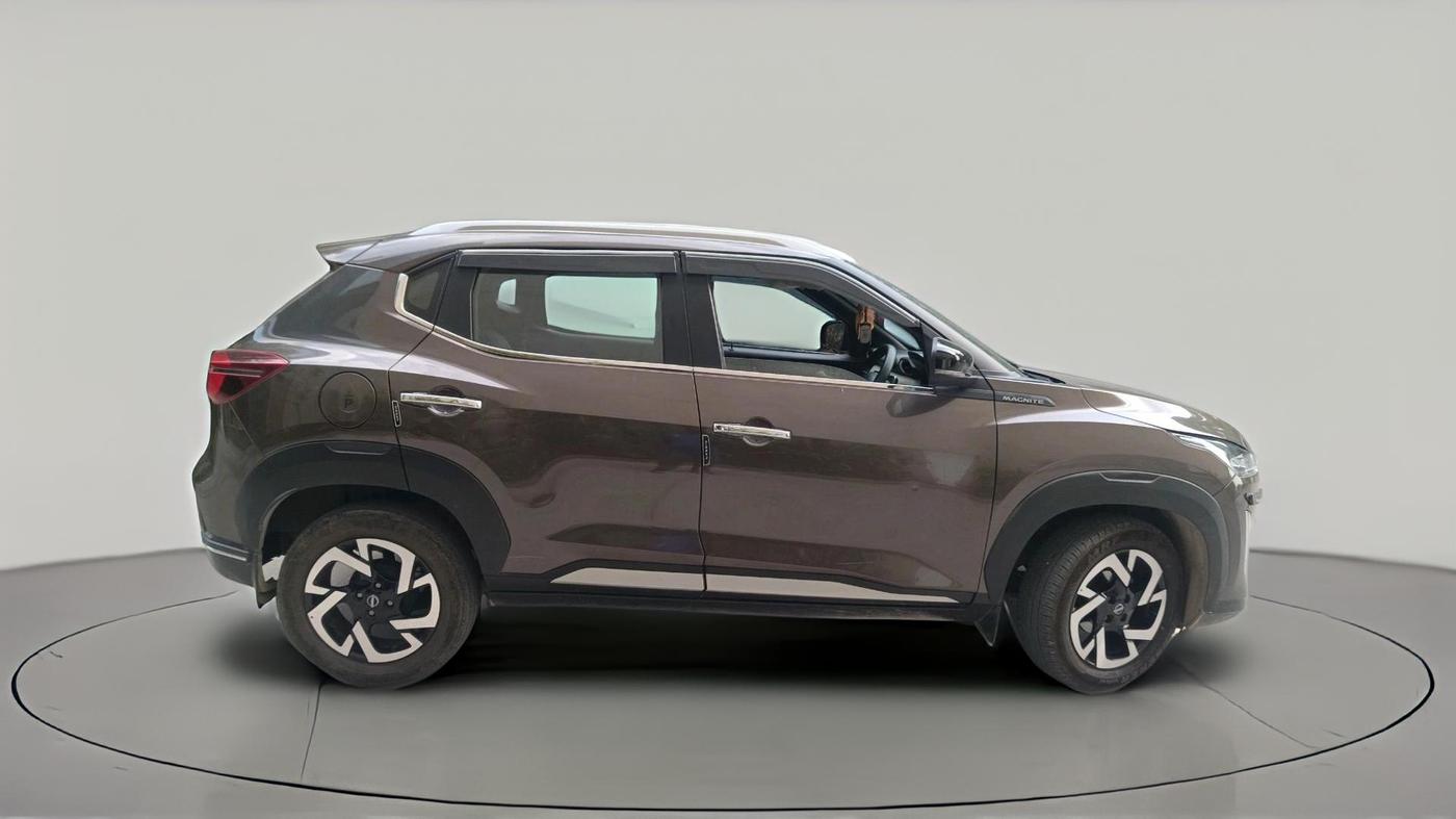 2023 Nissan MAGNITE XV TURBO CVT, Petrol, Automatic, 27,443 km, exterior