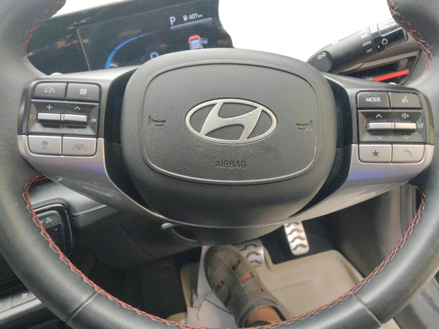 2023 Hyundai Verna SX (O) 1.5 TURBO PETROL DCT, Petrol, Automatic, 37,924 km, interior