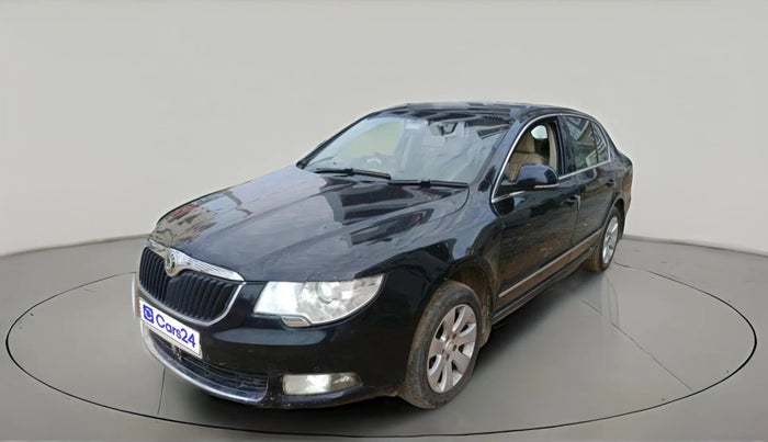 2012 Skoda Superb ELEGANCE 2.0 TDI CR AT, Diesel, Automatic, 1,75,650 km, exterior