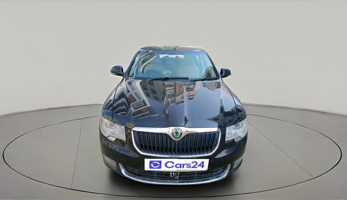 2012 Skoda Superb ELEGANCE 2.0 TDI CR AT, Diesel, Automatic, 1,75,650 km, exterior