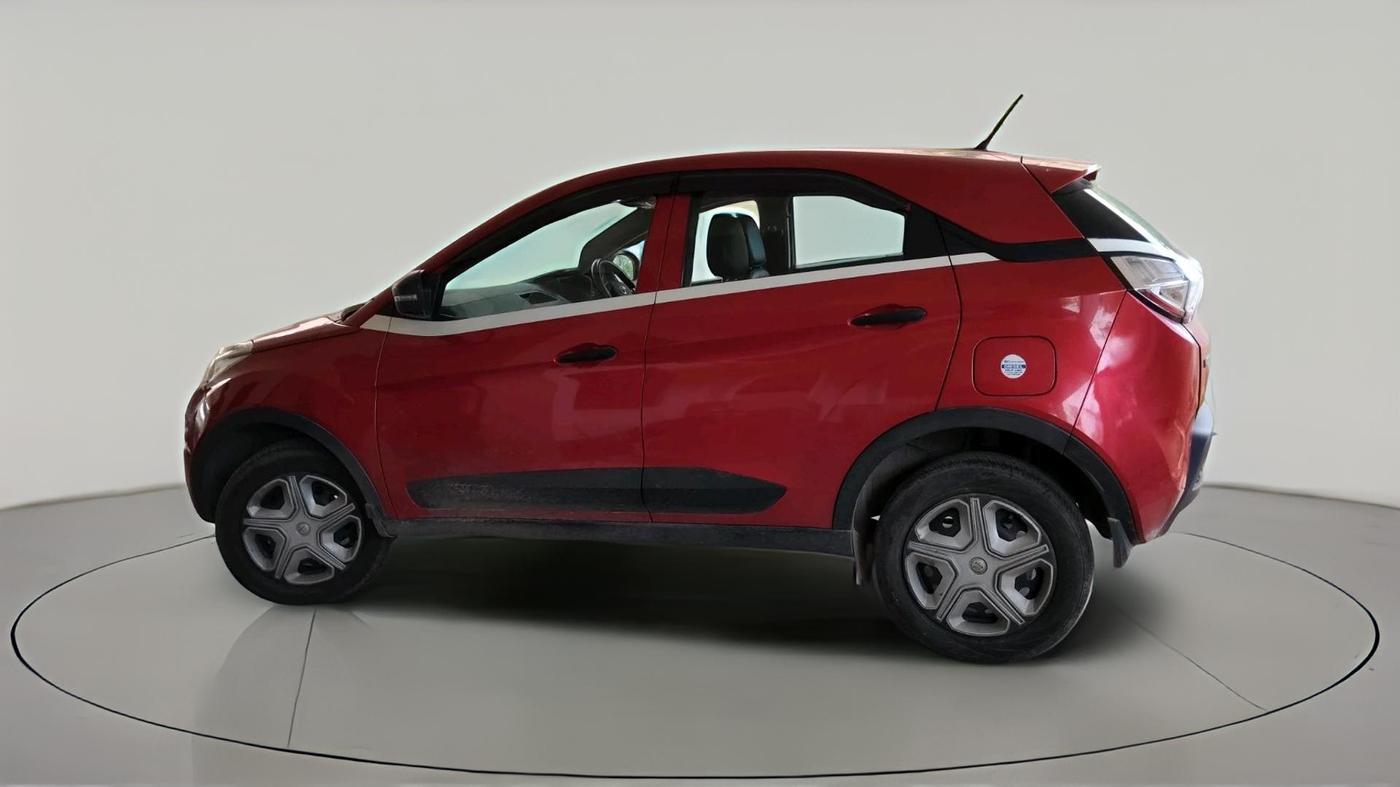 2017 Tata NEXON XM DIESEL, Diesel, Manual, 1,07,253 km, exterior