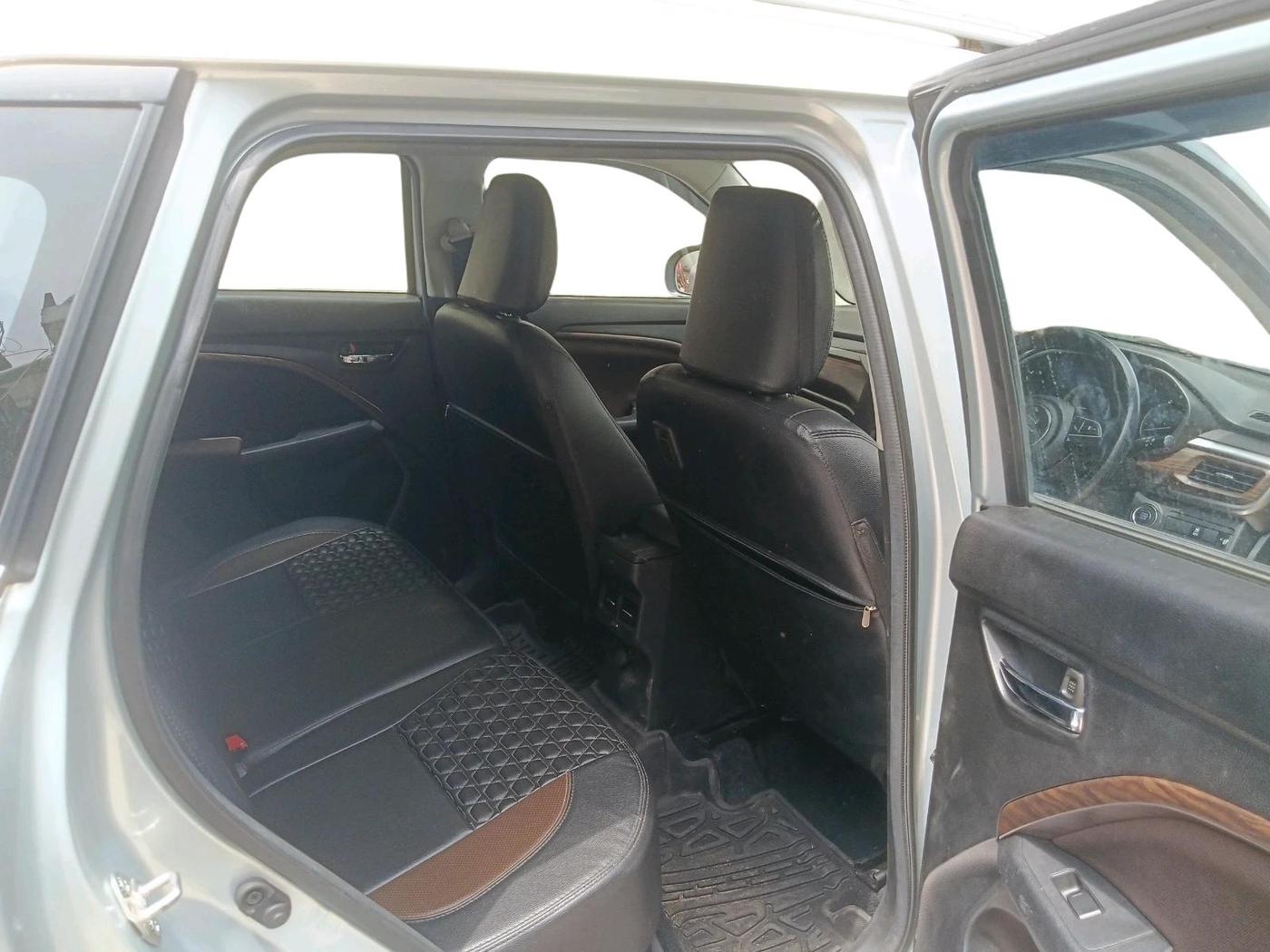 2024 Maruti BREZZA ZXI, Petrol, Manual, 30,416 km, interior