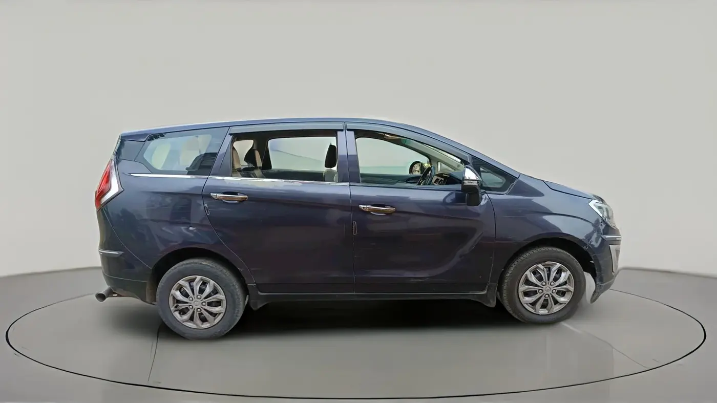 2019 Mahindra MARAZZO M4 7 STR, Diesel, Manual, 1,29,882 km, exterior