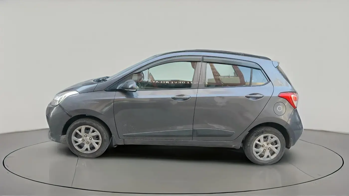 2018 Hyundai Grand i10 SPORTZ U2 1.2 CRDI, Diesel, Manual, 1,29,578 km, exterior