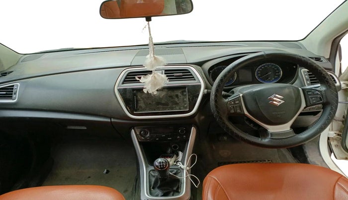 2016 Maruti S Cross ZETA 1.3, Diesel, Manual, 1,28,289 km, interior