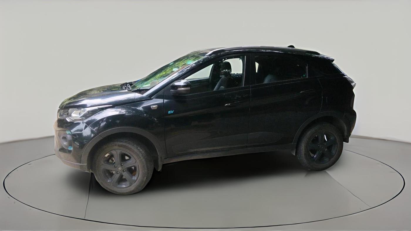 2022 Tata NEXON EV XZ PLUS LUX DARK EDITION, Electric, Automatic, 47,687 km, exterior