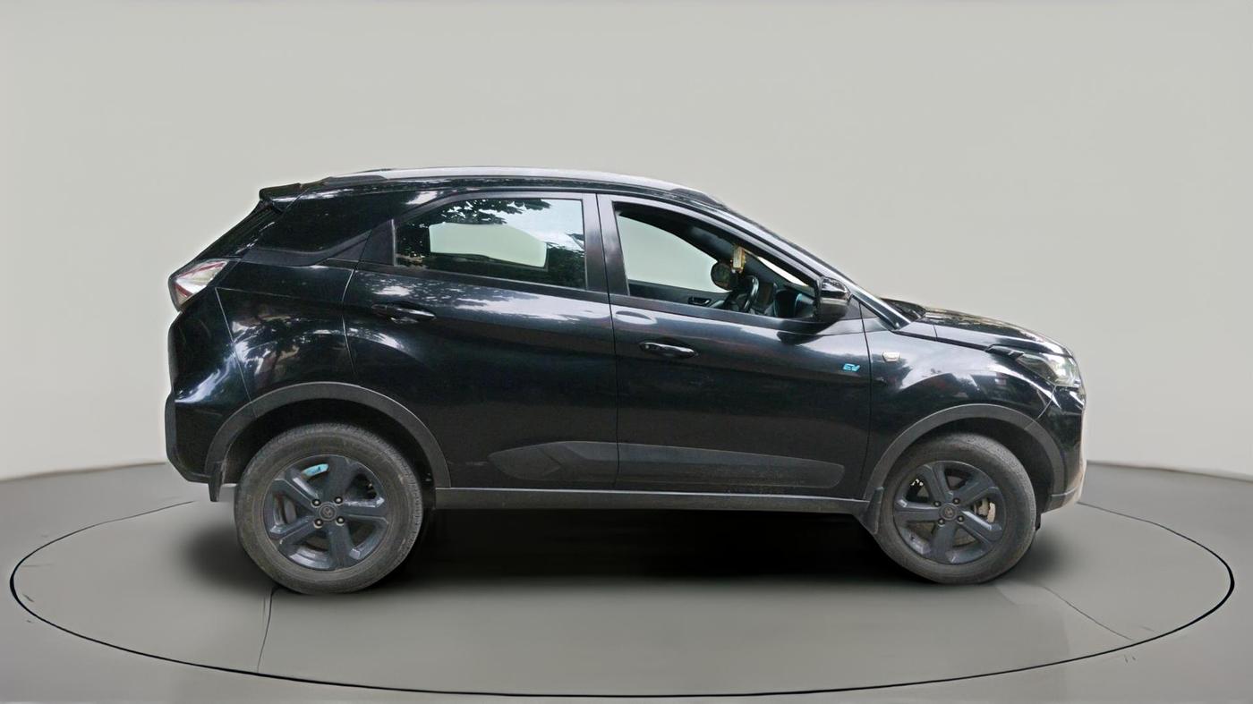 2022 Tata NEXON EV XZ PLUS LUX DARK EDITION, Electric, Automatic, 47,687 km, exterior