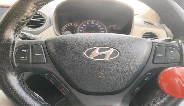 2014 Hyundai Grand i10 ASTA 1.2 KAPPA VTVT, Petrol, Manual, 82,617 km, interior