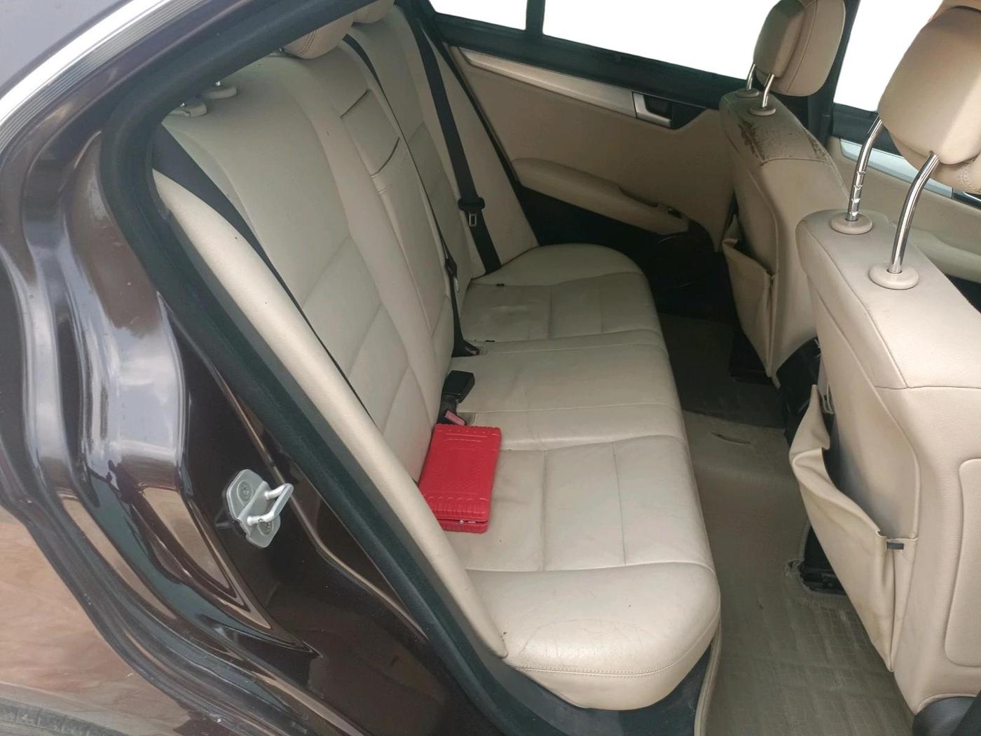 2012 Mercedes Benz C Class 220 BlueEfficiency, Diesel, Automatic, 1,60,253 km, interior
