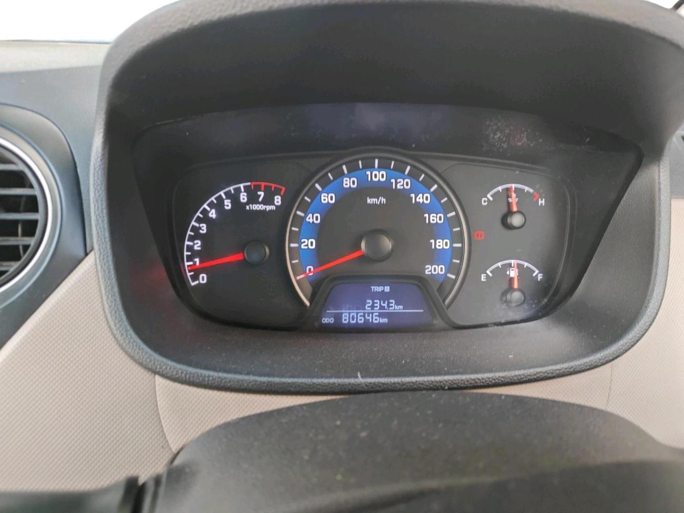 2015 Hyundai Xcent S (O) 1.2, Petrol, Manual, 80,646 km, interior