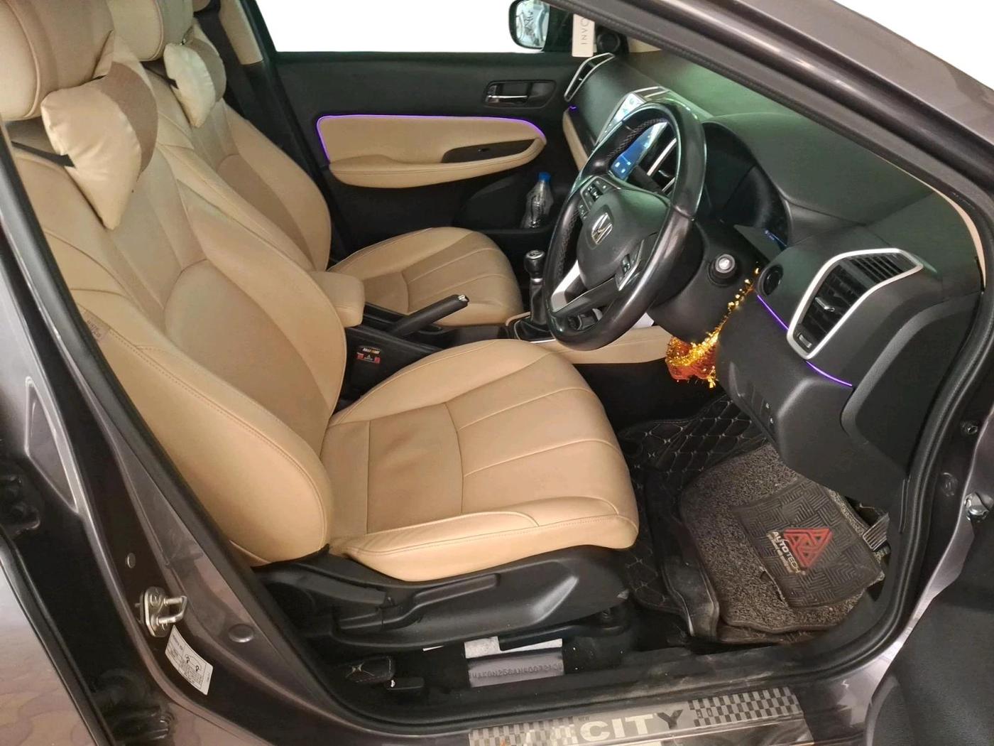 2022 Honda City 1.5L I-VTEC ZX, Petrol, Manual, 51,306 km, interior