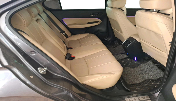 2022 Honda City 1.5L I-VTEC ZX, Petrol, Manual, 51,306 km, interior