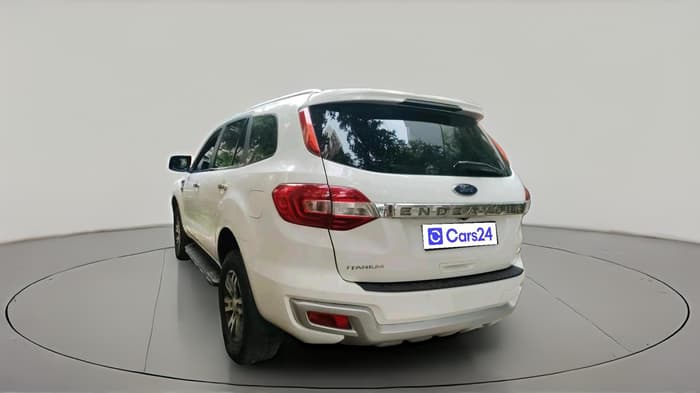 2016 Ford Endeavour TITANIUM 3.2 4X4 AT, Diesel, Automatic, 68,380 km, exterior