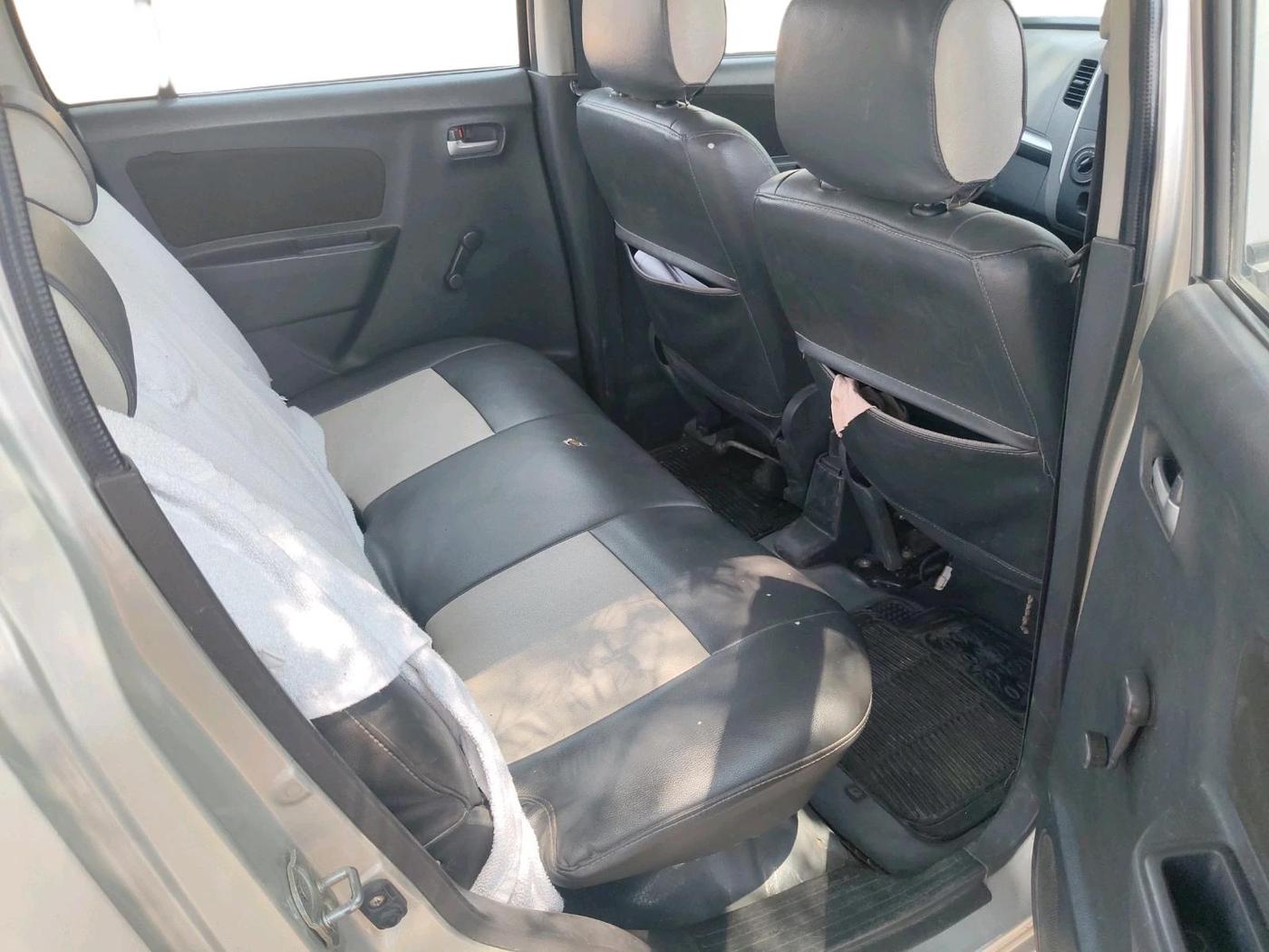 2011 Maruti Wagon R 1.0 LXI CNG, CNG, Manual, 91,586 km, interior