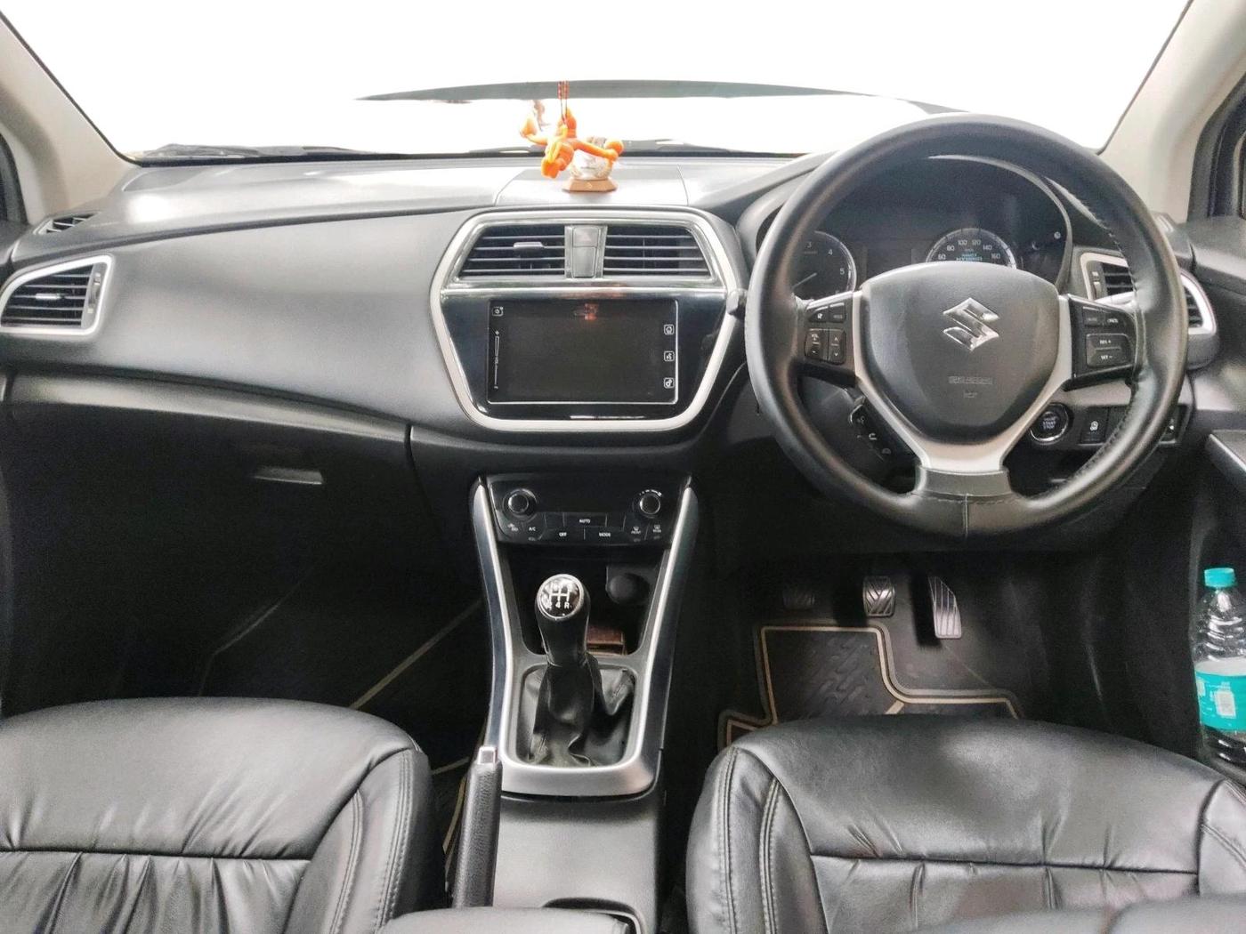2019 Maruti S Cross ZETA 1.3, Diesel, Manual, 1,45,738 km, interior