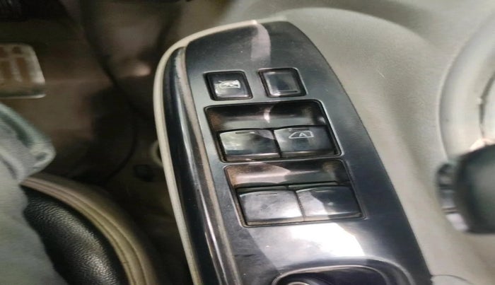 2015 Nissan Sunny XV DIESEL, Diesel, Manual, 3,98,000 km, interior
