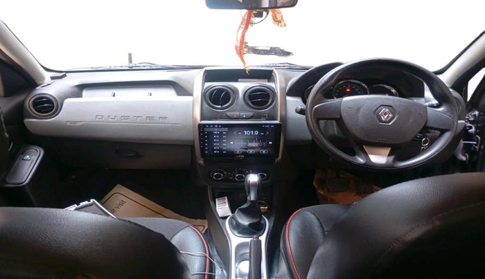 2017 Renault Duster RXS CVT, Petrol, Automatic, 9,44,366 km, interior